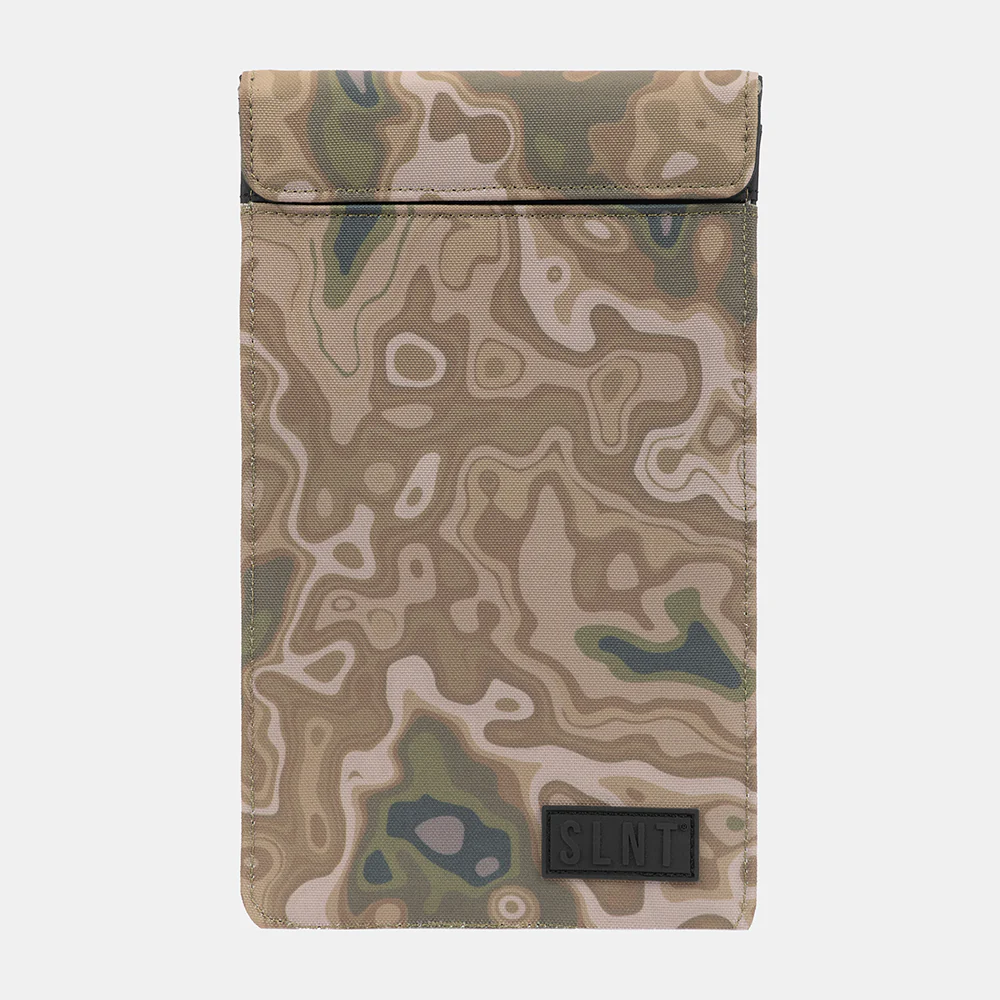 SLNT Faraday Phone Sleeve - Image 64