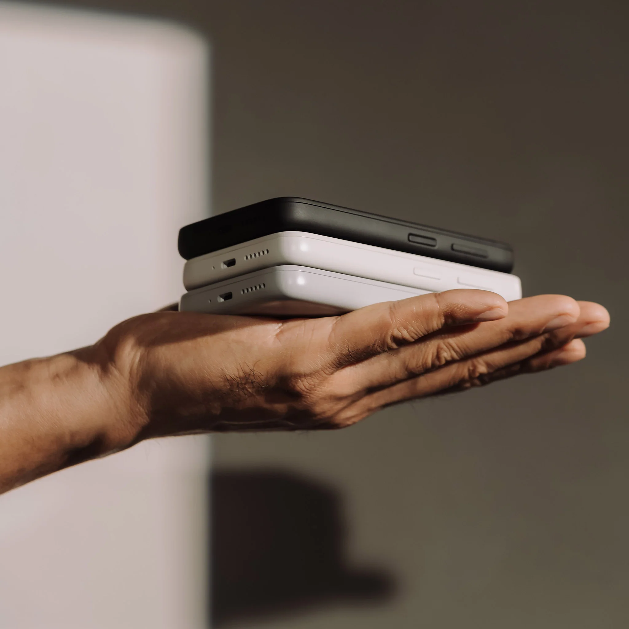 Mudita Kompakt Lower EMF Cell Phone (North America) - Image 17